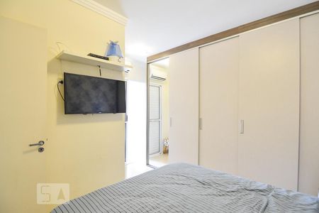 Apartamento à venda com 72m², 2 quartos e 1 vaga Apartamento à venda com 72m², 2 quartos e 1 vagaQuarto Suíte