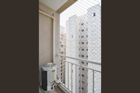 Apartamento à venda com 72m², 2 quartos e 1 vaga Apartamento à venda com 72m², 2 quartos e 1 vagaSacada da suíte