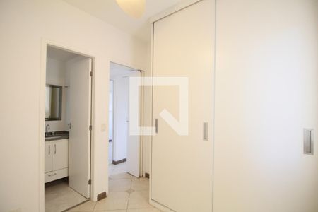 Quarto 1 de apartamento para alugar com 3 quartos, 72m² em Vila Andrade, São Paulo