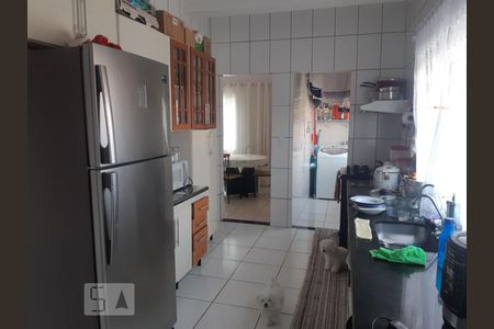 Casa à venda com 140m², 3 quartos e 1 vaga Casa à venda com 140m², 3 quartos e 1 vagaCozinha