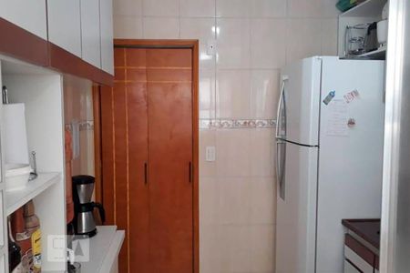 Apartamento para alugar com 63m², 2 quartos e 1 vaga Apartamento para alugar com 63m², 2 quartos e 1 vagaCozinha