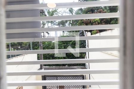 Casa à venda com 80m², 2 quartos e 1 vaga Casa à venda com 80m², 2 quartos e 1 vagaVista