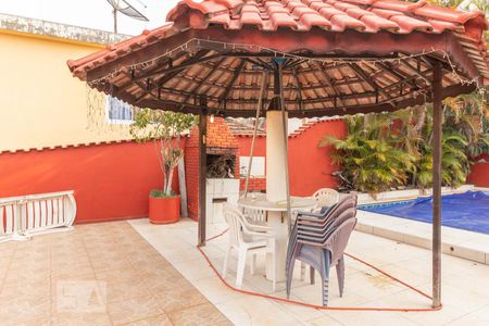 Casa à venda com 630m², 6 quartos e 5 vagas Casa à venda com 630m², 6 quartos e 5 vagasChurrasqueira