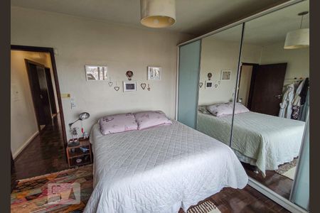 Casa à venda com 269m², 4 quartos e 2 vagasDormitório 3