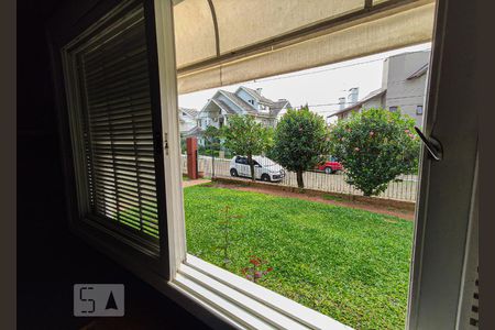 Casa à venda com 269m², 4 quartos e 2 vagasVista