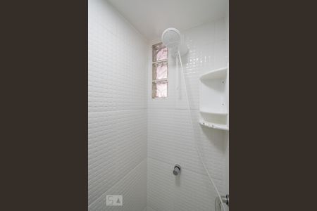 Casa à venda com 100m², 3 quartos e 1 vaga Casa à venda com 100m², 3 quartos e 1 vagaBanheiro 2