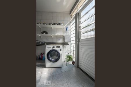 Casa à venda com 100m², 3 quartos e 1 vaga Casa à venda com 100m², 3 quartos e 1 vagaÁrea de Serviço