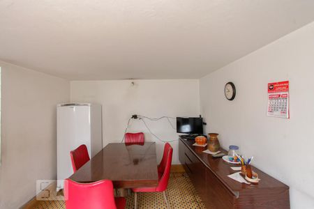 Casa à venda com 421m², 3 quartos e 8 vagas Casa à venda com 421m², 3 quartos e 8 vagasCopa