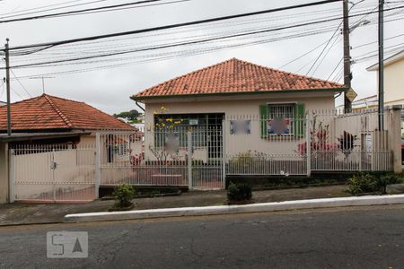 Casa à venda com 421m², 3 quartos e 8 vagas Casa à venda com 421m², 3 quartos e 8 vagasFachada