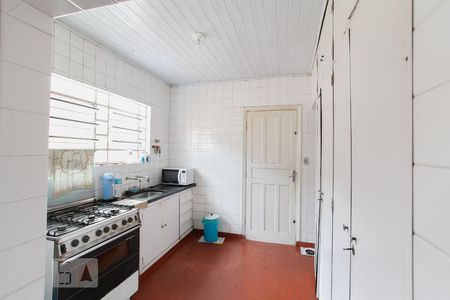 Casa à venda com 421m², 3 quartos e 8 vagas Casa à venda com 421m², 3 quartos e 8 vagasCozinha