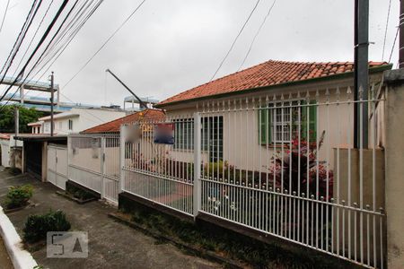 Casa à venda com 421m², 3 quartos e 8 vagas Casa à venda com 421m², 3 quartos e 8 vagasFachada