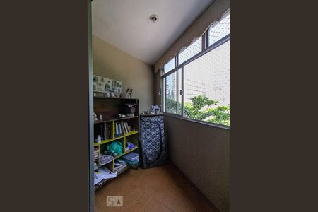 Apartamento à venda com 156m², 3 quartos e 1 vaga Apartamento à venda com 156m², 3 quartos e 1 vagaSuite
