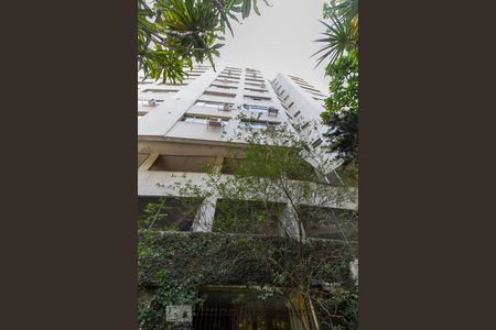 Apartamento à venda com 156m², 3 quartos e 1 vaga