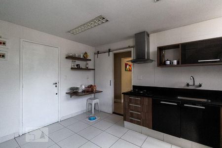 Apartamento à venda com 156m², 3 quartos e 1 vaga