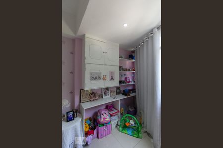 Apartamento à venda com 156m², 3 quartos e 1 vaga Apartamento à venda com 156m², 3 quartos e 1 vagaQuarto 2