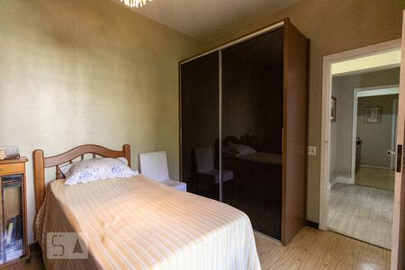 Apartamento à venda com 156m², 3 quartos e 1 vaga Apartamento à venda com 156m², 3 quartos e 1 vagaQuarto 1