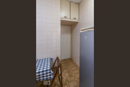 Apartamento à venda com 82m², 3 quartos e sem vaga Apartamento à venda com 82m², 3 quartos e sem vagaCozinha - Entrada serviço