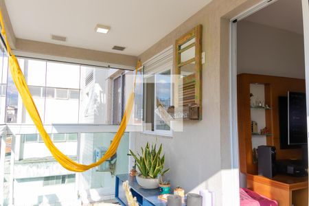 Apartamento à venda com 70m², 2 quartos e 1 vaga Apartamento à venda com 70m², 2 quartos e 1 vagaVaranda da Sala