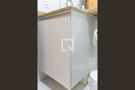 Apartamento à venda com 70m², 2 quartos e 1 vaga Apartamento à venda com 70m², 2 quartos e 1 vagaBanheiro