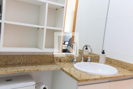 Apartamento à venda com 70m², 2 quartos e 1 vaga Apartamento à venda com 70m², 2 quartos e 1 vagaBanheiro da Suíte