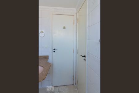 Apartamento para alugar com 90m², 3 quartos e 2 vagas Apartamento para alugar com 90m², 3 quartos e 2 vagasBanheiro
