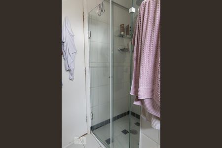 Apartamento à venda com 130m², 3 quartos e 1 vagaBanheiro da Suíte