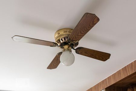 Apartamento à venda com 130m², 3 quartos e 1 vagaVentilador de Teto