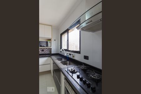Apartamento à venda com 136m², 3 quartos e 3 vagas Apartamento à venda com 136m², 3 quartos e 3 vagasCozinha