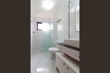 Apartamento à venda com 136m², 3 quartos e 3 vagas Apartamento à venda com 136m², 3 quartos e 3 vagasBanheiro