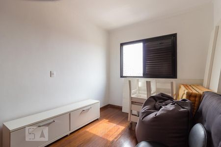 Apartamento à venda com 136m², 3 quartos e 3 vagas Apartamento à venda com 136m², 3 quartos e 3 vagasQuarto 1