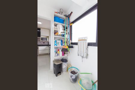 Apartamento à venda com 136m², 3 quartos e 3 vagas Apartamento à venda com 136m², 3 quartos e 3 vagasÁrea de Serviço