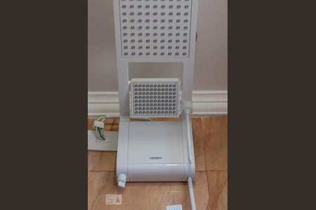 Apartamento à venda com 136m², 3 quartos e 3 vagas Apartamento à venda com 136m², 3 quartos e 3 vagasBanheiro da Suíte Chuveiro