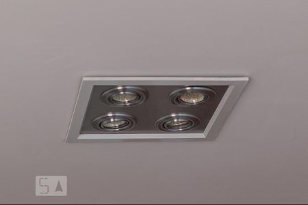 Apartamento à venda com 136m², 3 quartos e 3 vagas Apartamento à venda com 136m², 3 quartos e 3 vagasQuarto 1 Detalhe