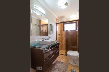 Apartamento à venda com 136m², 3 quartos e 3 vagas Apartamento à venda com 136m², 3 quartos e 3 vagasBanheiro da Suíte