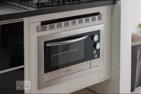 Apartamento à venda com 136m², 3 quartos e 3 vagas Apartamento à venda com 136m², 3 quartos e 3 vagasCozinha Detalhe