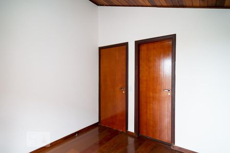 Casa à venda com 286m², 3 quartos e 4 vagas Casa à venda com 286m², 3 quartos e 4 vagasSuíte 1