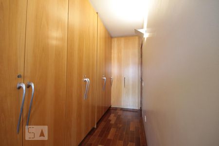 Apartamento à venda com 114m², 3 quartos e 3 vagasCloset