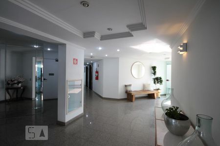 Apartamento à venda com 114m², 3 quartos e 3 vagasHall de entrada