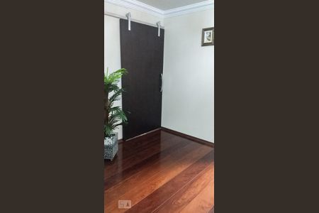 Apartamento à venda com 90m², 3 quartos e 2 vagas Apartamento à venda com 90m², 3 quartos e 2 vagasSala