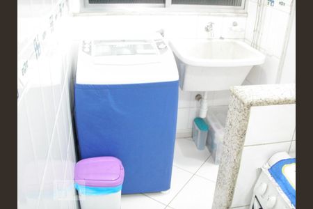 Apartamento à venda com 45m², 1 quarto e 1 vaga Apartamento à venda com 45m², 1 quarto e 1 vagaÁrea de Serviço