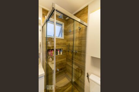 Apartamento à venda com 75m², 2 quartos e 1 vaga Apartamento à venda com 75m², 2 quartos e 1 vagaBanheiro da Suíte