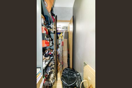 Apartamento à venda com 75m², 2 quartos e 1 vaga Apartamento à venda com 75m², 2 quartos e 1 vagaDepósito