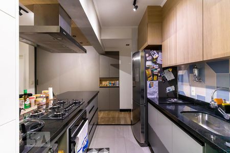 Apartamento à venda com 75m², 2 quartos e 1 vaga Apartamento à venda com 75m², 2 quartos e 1 vagaCozinha