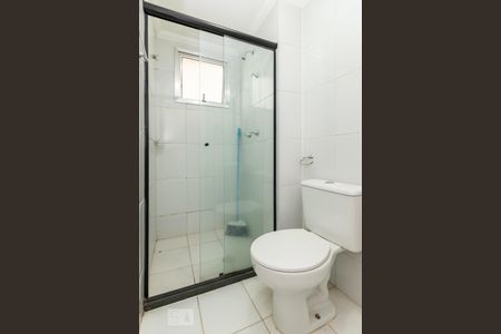Apartamento à venda com 54m², 2 quartos e 1 vaga Apartamento à venda com 54m², 2 quartos e 1 vagaBanheiro da suíte