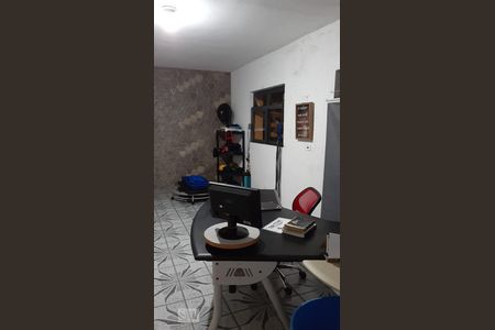 Casa à venda com 200m², 3 quartos e 2 vagas Casa à venda com 200m², 3 quartos e 2 vagasCozinha