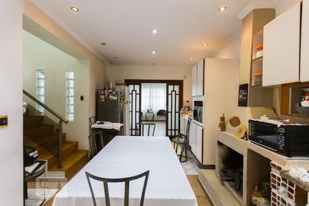 Casa à venda com 750m², 4 quartos e 8 vagasCozinha