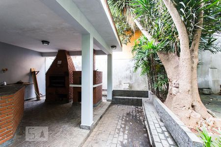 Casa à venda com 750m², 4 quartos e 8 vagasChurrasqueira