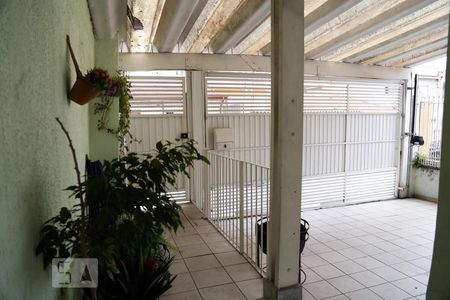 Casa à venda com 150m², 4 quartos e 2 vagas Casa à venda com 150m², 4 quartos e 2 vagasGaragem