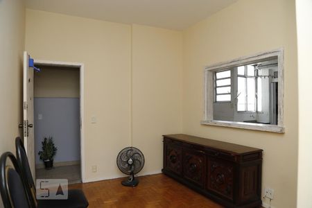 sala de apartamento para alugar com 2 quartos, 55m² em Grajau, Rio de Janeiro