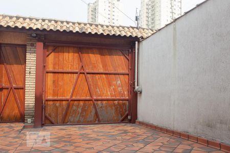 Casa à venda com 225m², 3 quartos e 3 vagas Casa à venda com 225m², 3 quartos e 3 vagasGaragem